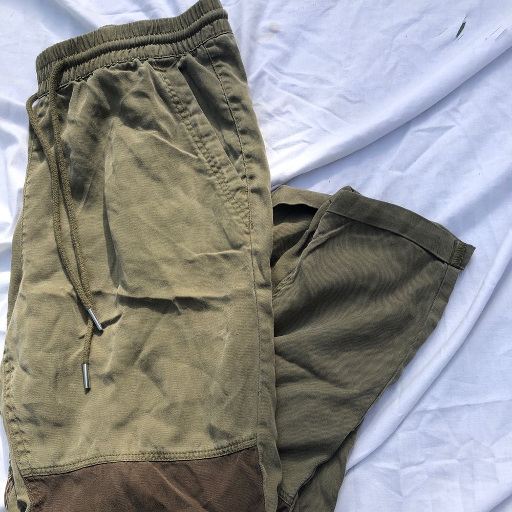 Women’s oversized Olive pants